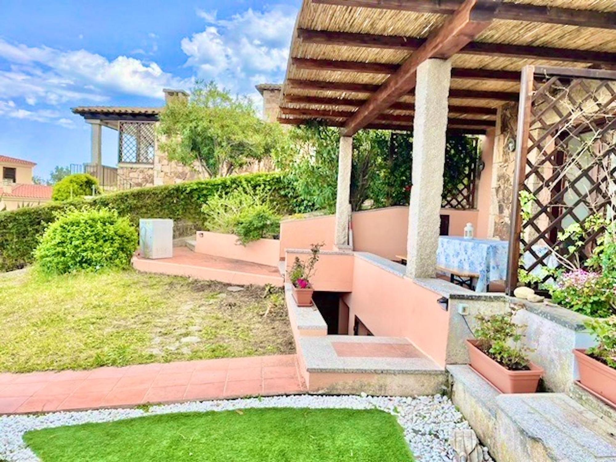 Iss Travel, Panoramic Sea View Ticino - 1 Bedroom Apartments 1,5 Km From The Beach San Teodoro (Sardinia) Exterior foto